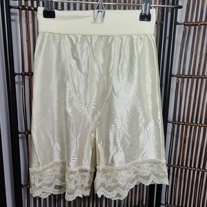 Vintage Victoria's Secret gold label bloomers